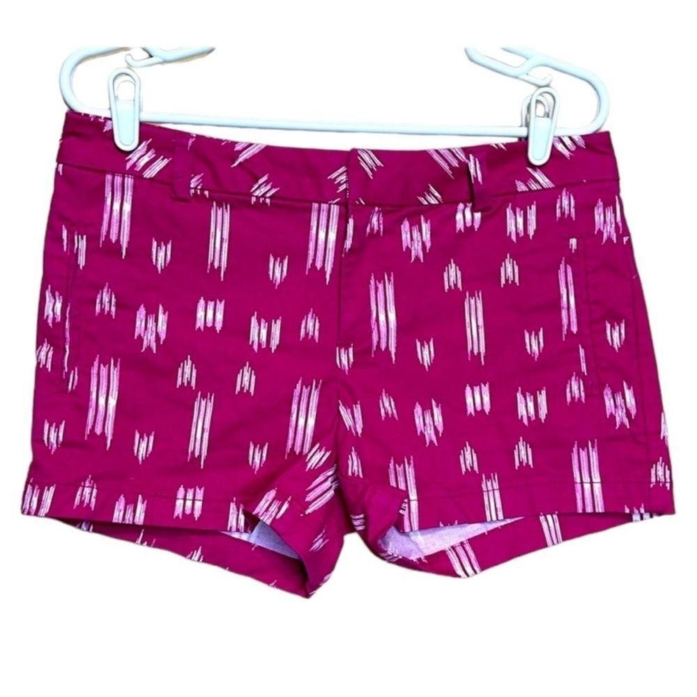 JC Penney Pink Ikat Print Shorts Size 8 Preppy Coastal Boho Festival